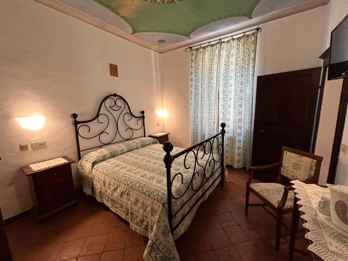 Camere Gozzante ปีเอนซา ภายนอก รูปภาพ