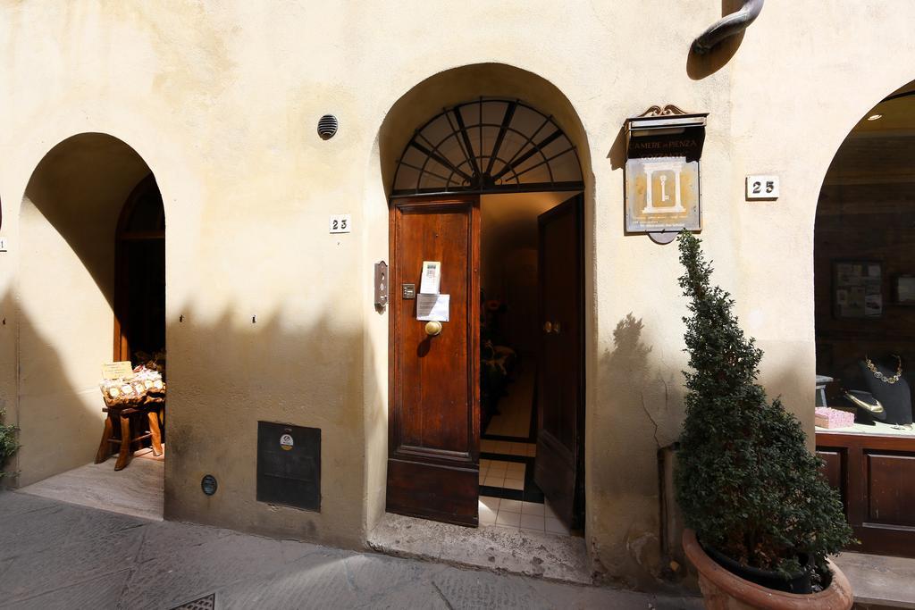Camere Gozzante ปีเอนซา ภายนอก รูปภาพ